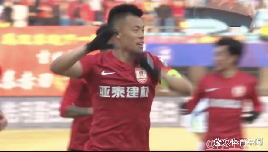 谭龙破门帕拉西奥斯回应 长春亚泰战平武汉三镇1-1