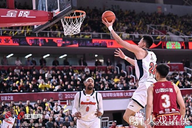 CBA-萨姆纳24分 广东东阳光力克山西汾酒迎七连胜